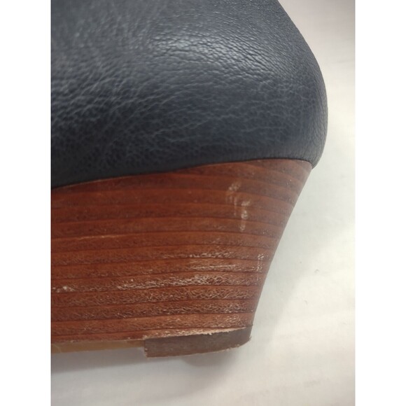Tory Burch Size 7M Trudy Closed Toe Wedge Leather Crossgrain Navy - Picture 8 of 9